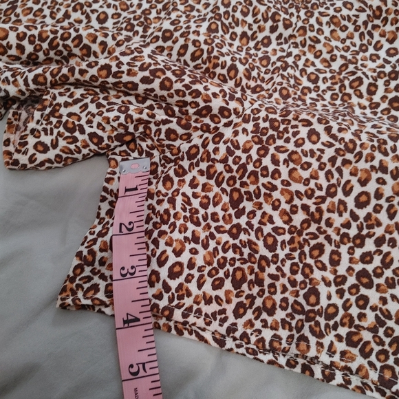 One Clothing cheetah print tie front romper size M - Picture 13 of 13